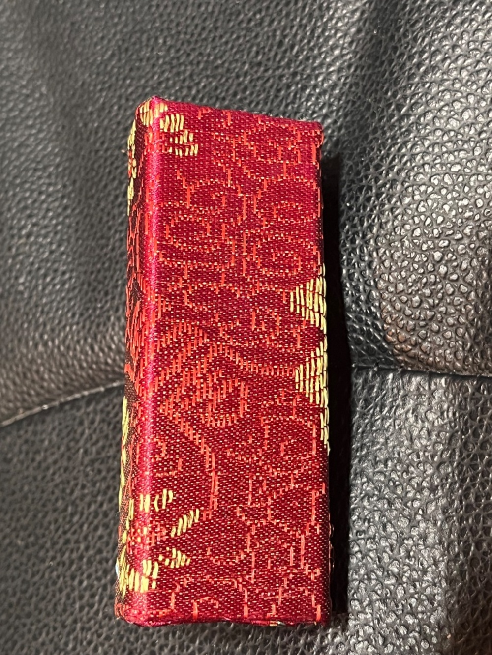 Lipstick Case with Mirror | Brocade Fabric | Snap Closure | Like new - Picture 6 of 11